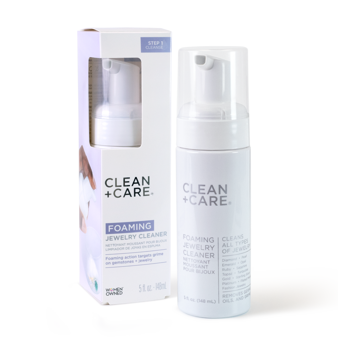 Foaming jewelry cleaner
